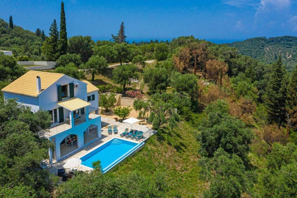 Villa Eleonas Strongyli  Екстер'єр фото
