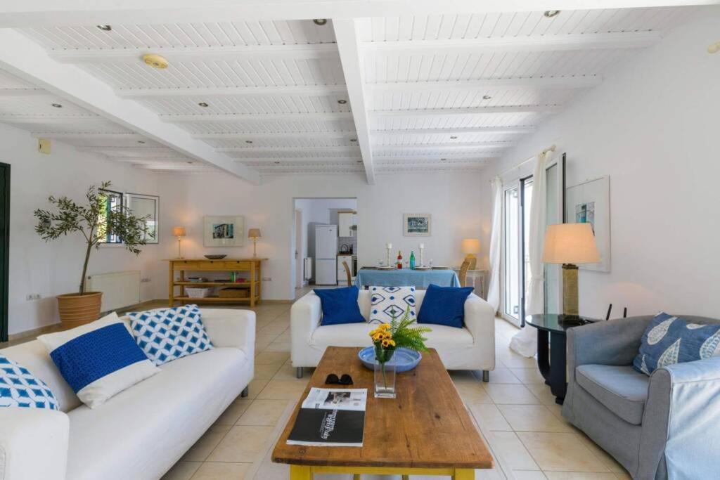 Villa Eleonas Strongyli  Екстер'єр фото