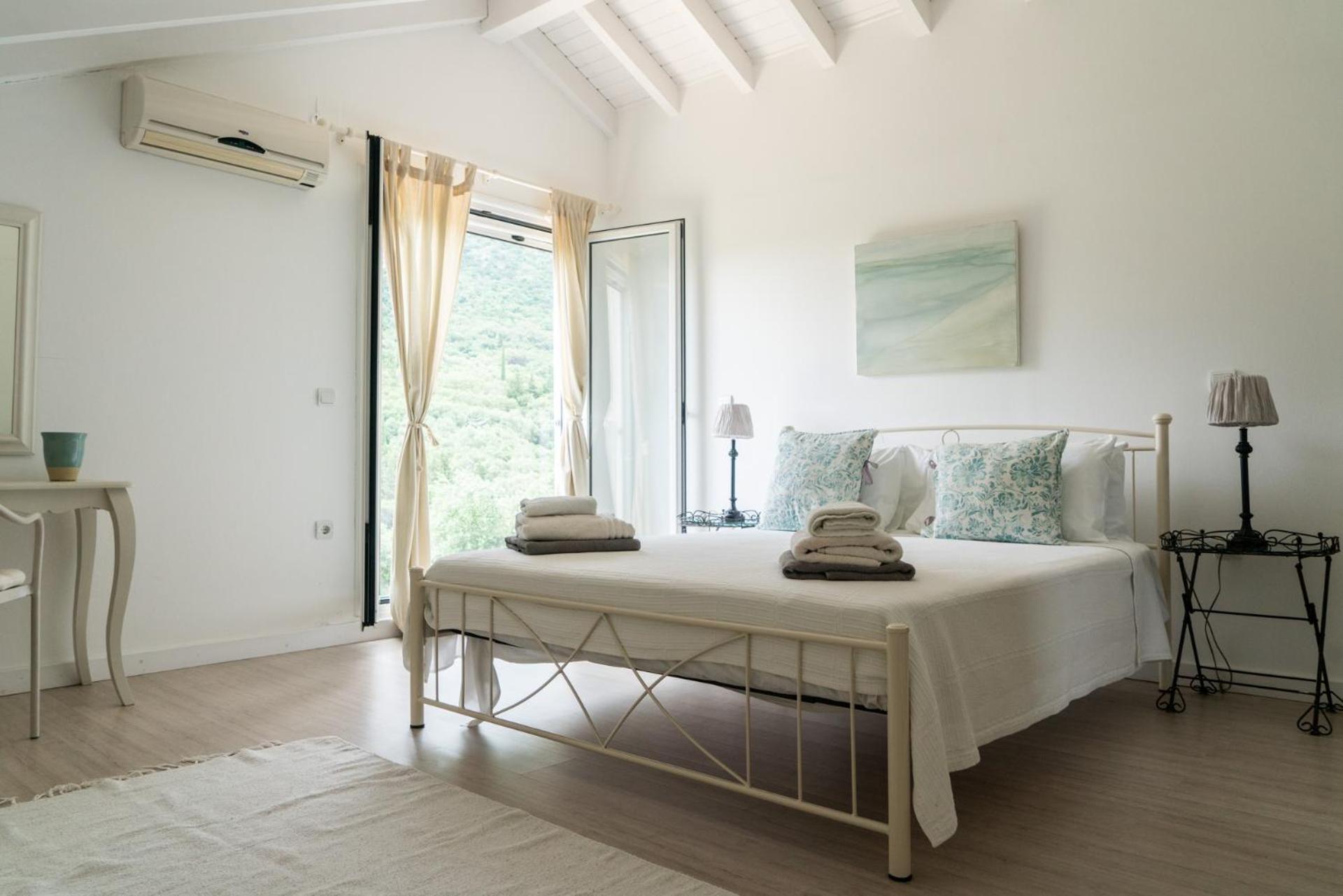 Villa Eleonas Strongyli  Екстер'єр фото